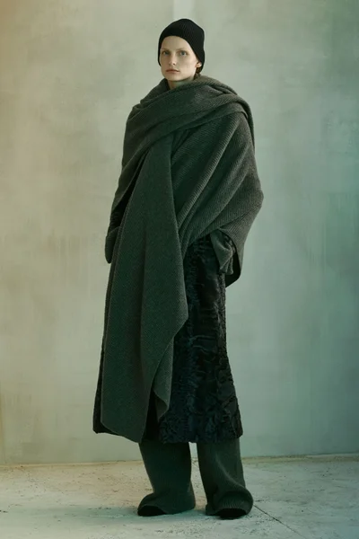 Look 11